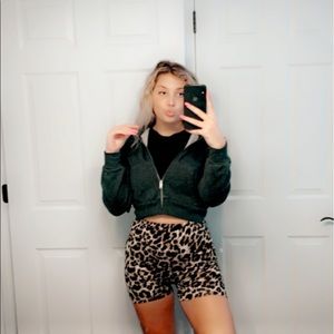 Meet your Posher, Grace